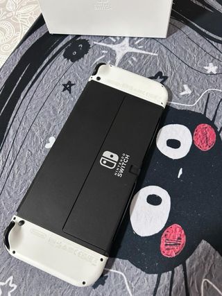 Nintendo Switch OLED Mario Kart 8 Deluxe