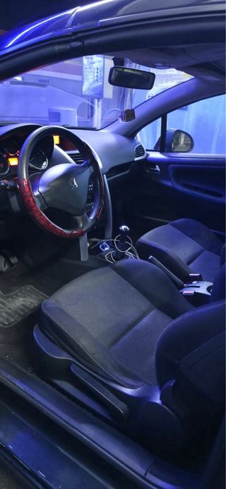 Peugeot 207cc 2007