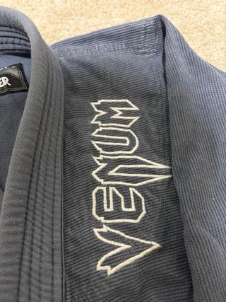 Kimono/Gi BJJ Venum Gris Talla A2,5