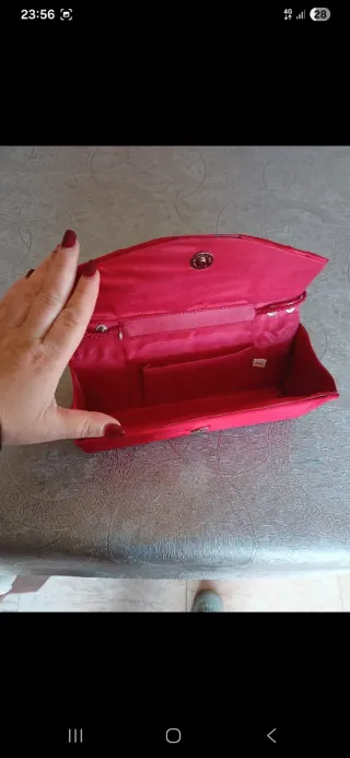 Bolso de fiesta rojo