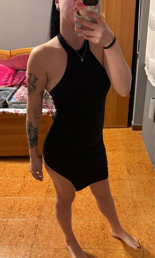 Mini abito con spacco