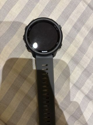Reloj Garmin Negro y Gris