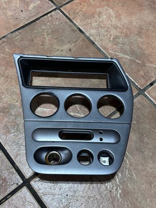 Carcasa consola Peugeot 306