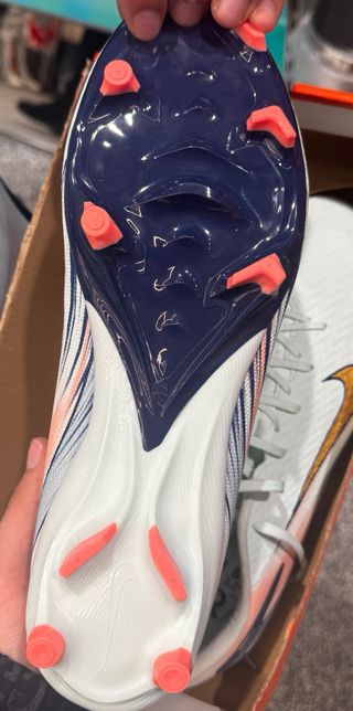 Nike Air Zoom Nikeskins Doradas Blancas