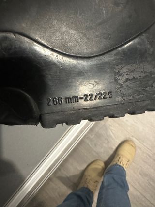 Esquís 130cm, Botas Niño y Bastones