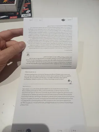 Libros-juego enigmas y ejercicios de lógca narrati