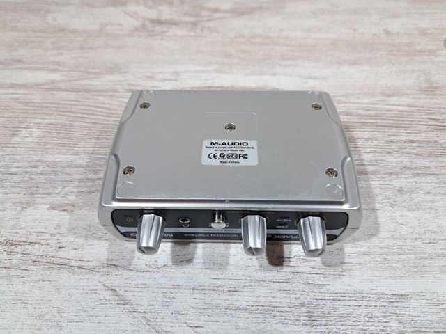 Interfaz M-Audio FAST TRACK USB