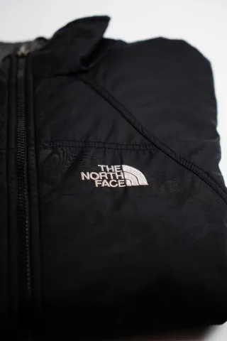 Chaqueta The North Face Negra Ligera