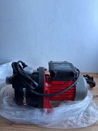 Bomba de Jardín Einhell GC-GP 6538 Rojo y...