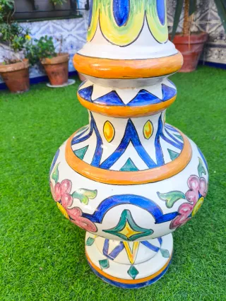 Pináculo Cerámica Pintada a Mano