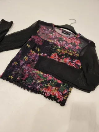 Blusa Desigual floral manga larga