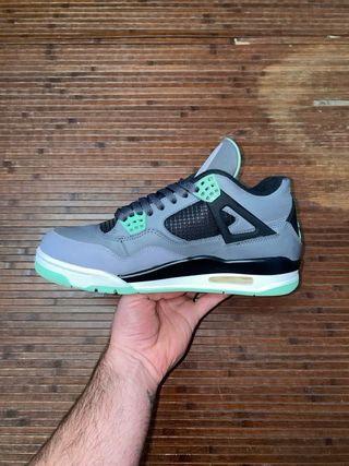 Air Jordan 4 Retro ‘Green Glow’ 2013