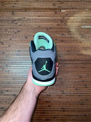 Air Jordan 4 Retro ‘Green Glow’ 2013
