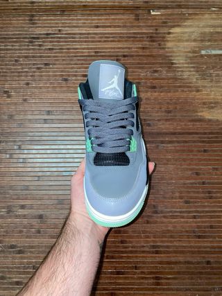 Air Jordan 4 Retro ‘Green Glow’ 2013