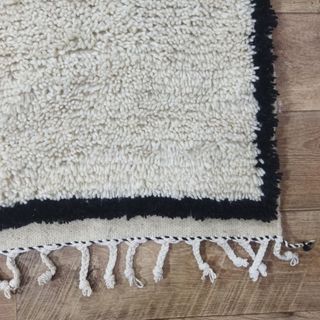 Alfombra Berber Beige y Negra Lana