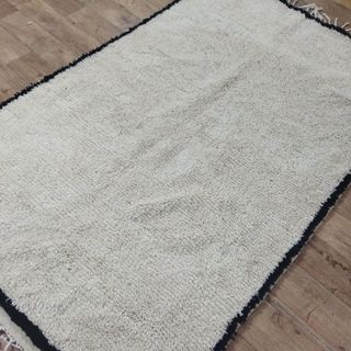 Alfombra Berber Beige y Negra Lana