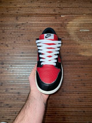 Nike Dunk Low Varsity ‘Bred’ released 2010