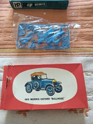 Réplicas de maquetas de coches a motor