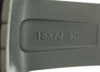 B0n6v3810 llanta mazda 3 berlina zenith 2420451