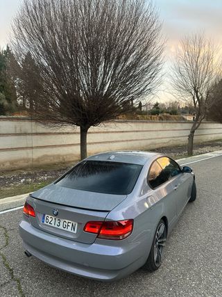 BMW serie 3 e92 2009