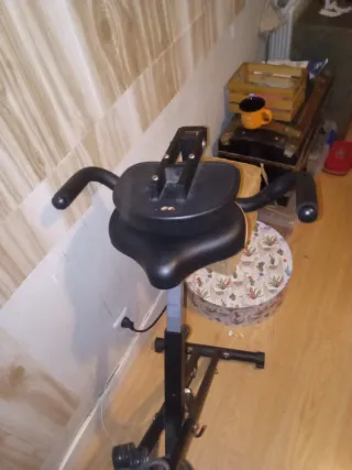 Bicicleta Estática BH Sports Tech