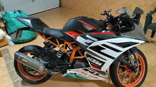 KTM RC 390 2015