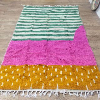 Alfombra Berber Lana Verde y Rosa