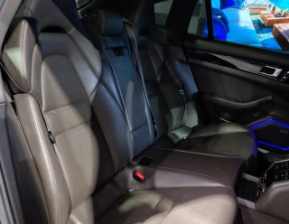 Porsche Panamera 4 Sport Turismo E-Hybrid - 2019