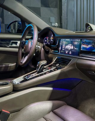 Porsche Panamera 4 Sport Turismo E-Hybrid - 2019