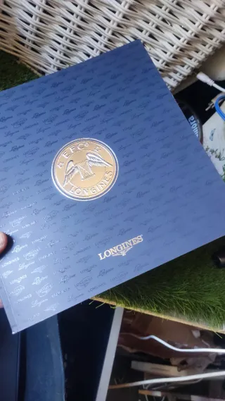 CATALOGO DE RELOJES DE LUJO