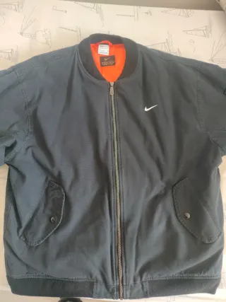 Chaqueta Bomber Nike Negra