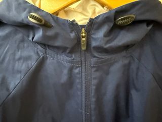 Chaqueta Nike técnica con capucha