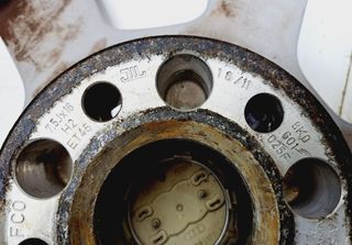 5224326 llanta 8k0601025f audi a4 avant (8k5)