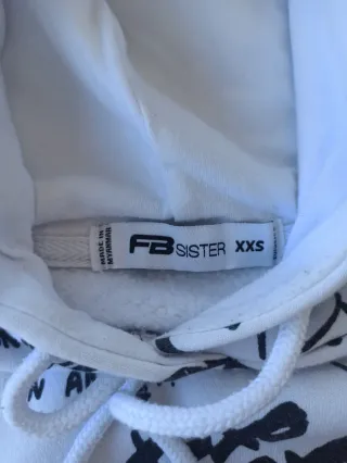 Sudadera con capucha y estampado graffiti