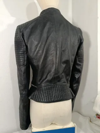 CHAQUETA CAZADORA DE PIEL MUJER