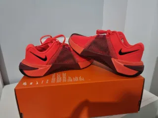 T36 Nike Metcom 10 rojas/naranjas