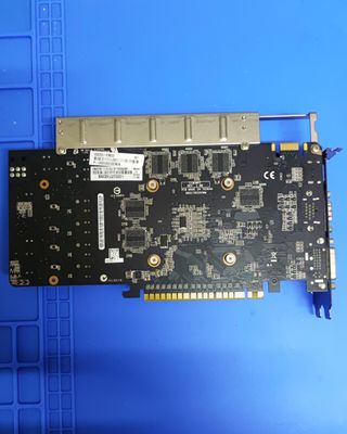 ASUS GTX 550 Ti - 1 Funciona + 1 No Funciona