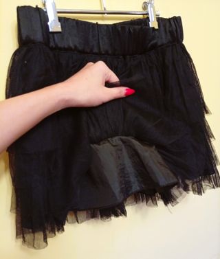 Falda tul H&M negra talla M?