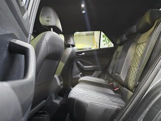 Volkswagen T-Roc R-Line 1.5 TSI 110 kW (150 CV) DSG