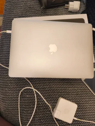 MacBook Pro Apple Grigio/Argento