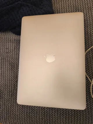 MacBook Pro Apple Grigio/Argento