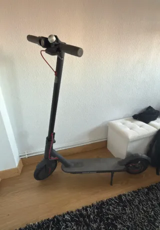 Patinete Eléctrico Negro xiaomi M365, sin bateria