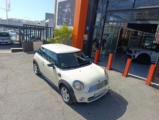 MINI MINI Cooper One D 66 kW (90 CV)