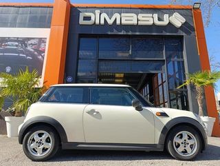 MINI MINI Cooper One D 66 kW (90 CV)