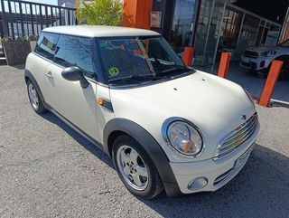 MINI MINI Cooper One D 66 kW (90 CV)