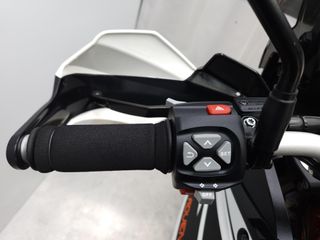 KTM 1090 ADVENTURE R 2017 11817 kms.