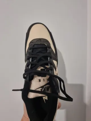 T40 Nike Air Max Command PRM