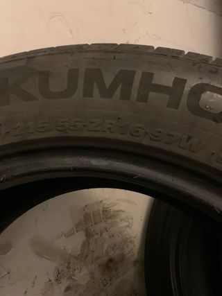 Neumático 215/55/16  Khumo