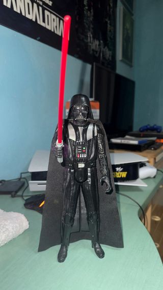Darth Vader Hasbro 30cm – Figura grande articulada