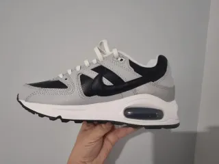 T38 Nike Air Max Command PRM